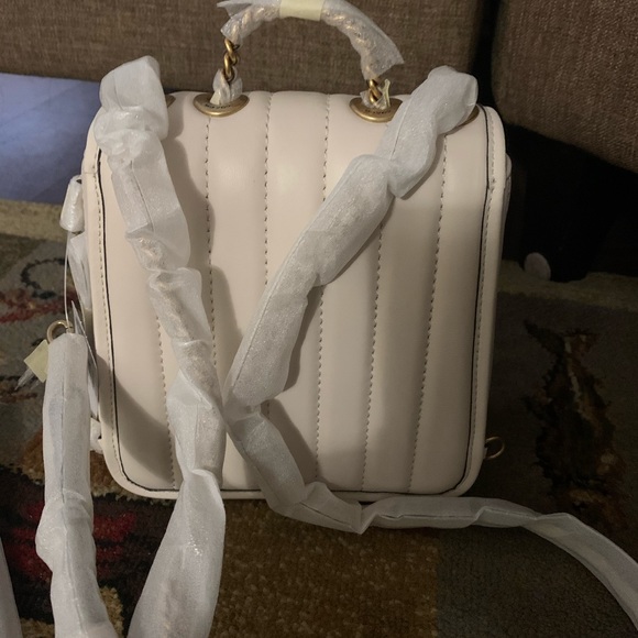 NWT Coach Madison 18 convertible backpack - Picture 9 of 10